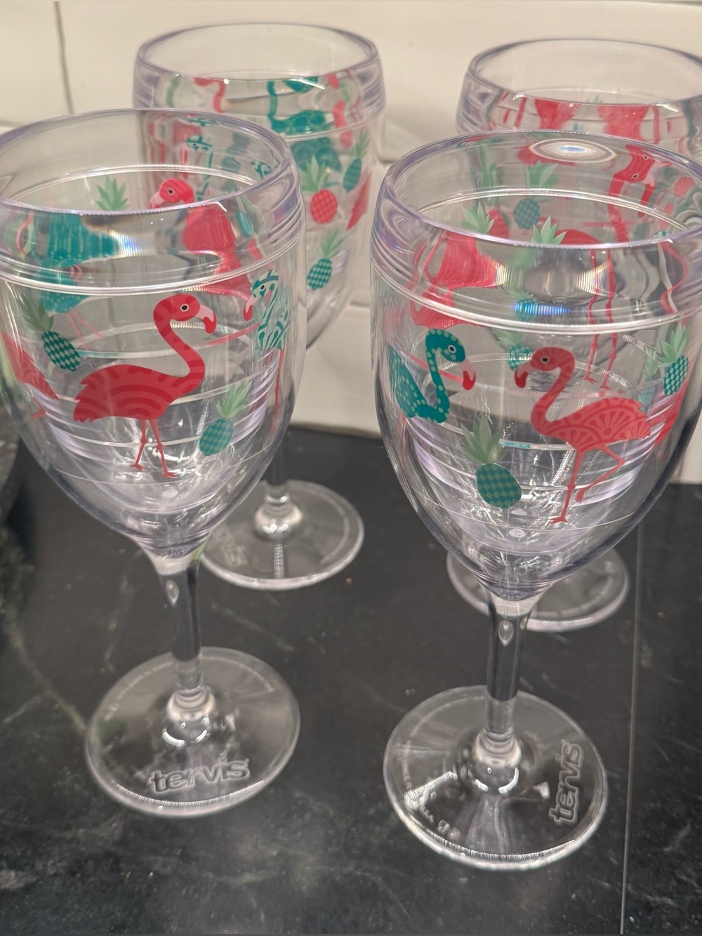 Flamingo Plastic Wine Glasses (4)